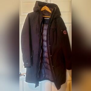 Abercrombie & Fitch Arctic Down Parka – Size S – Black